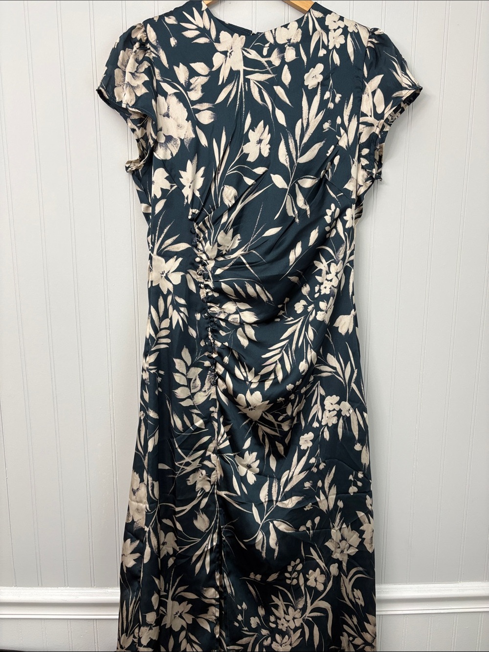 Petal + Pup Lisbeth Green Floral Midi Dress Women Size Medium - Picture 4 of 10